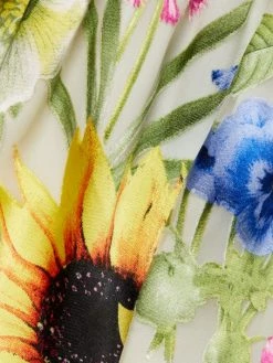 Alice + Olivia Alta Photographic Flower Top 15 Alice + Olivia Alta Photographic Flower Top -Alice + Olivia Sales unnamed file 2625